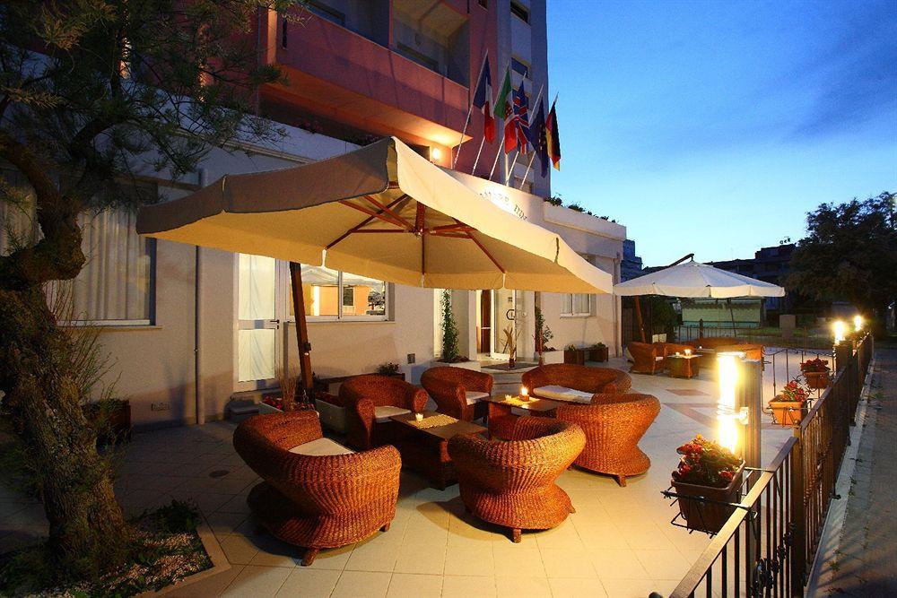 Gfh - Hotel Sole Resort & Spa Marotta Εξωτερικό φωτογραφία